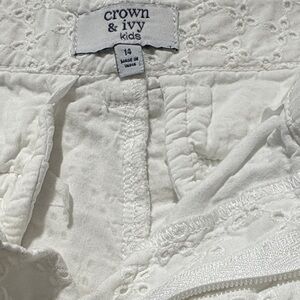 Crown & Ivy Kids White eyelet Shorts white size 14